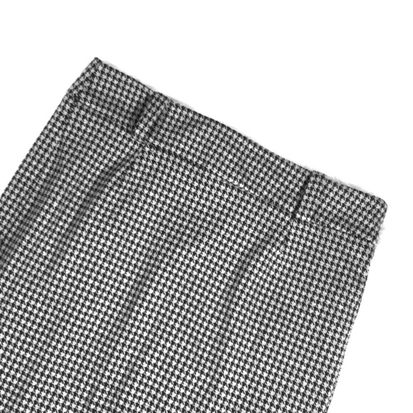 George Dresses & Skirts - Plus houndstooth Gray/black pencil skirt 14
